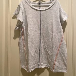 SPLENDID ruffle sleeve t-shirt